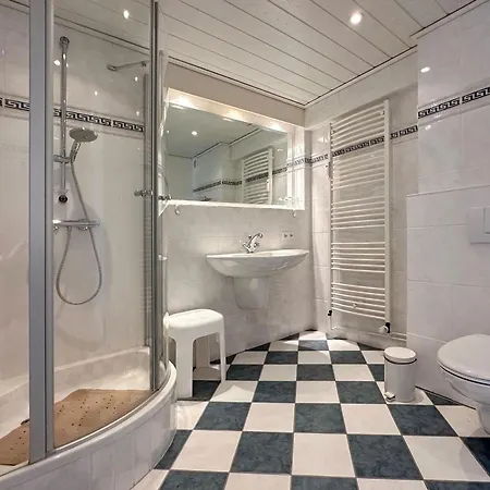 Metropol, Whg 203, Landseite